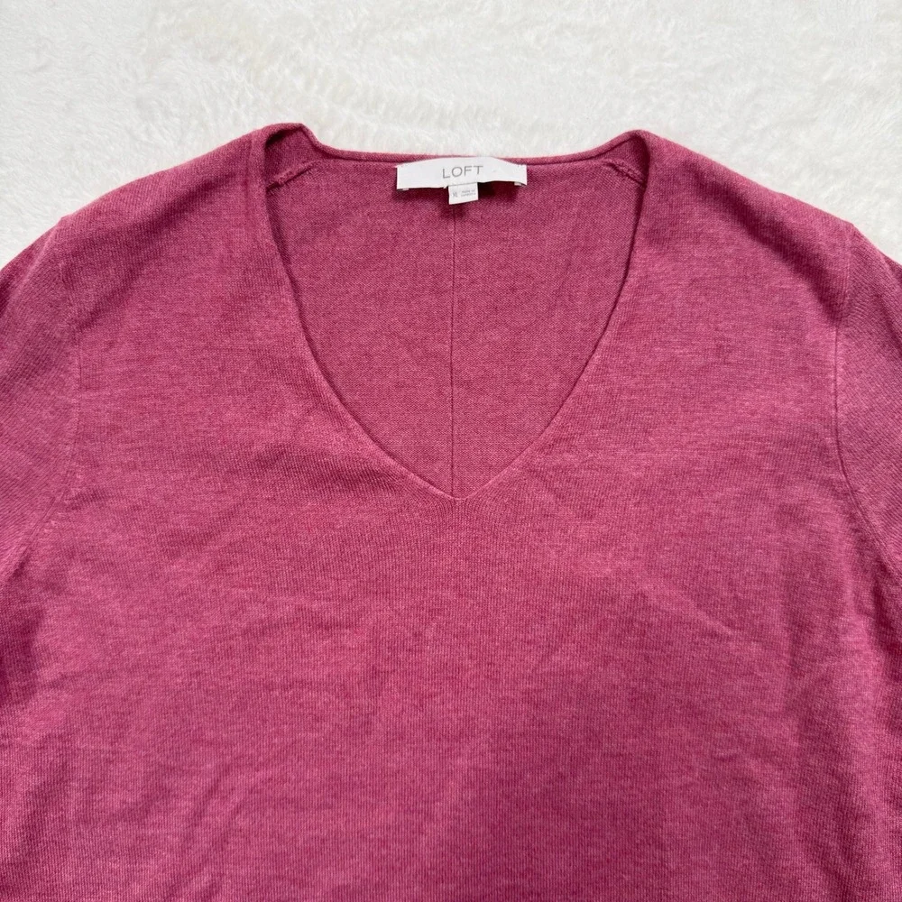 LOFT Sweater Womens XL Pink V-Neck Long Sleeve Fine Knit Ribbed Hem Casual Berry